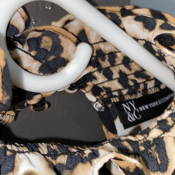 Never worn Long Sleeve Cheetah Blouse - Picture 4 of 4